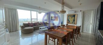 Sewa Kemang Village 2 BR Infinity living room ruang keluarga ruang makan dining room