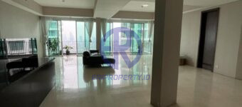 Sewa Kemang Village 4 BR Cosmo Penthouse Living Room