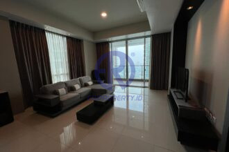 Sewa Kemang Village 3 BR Tiffany Living Room